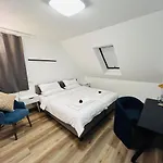 Messe Hv-2 Appartement Düsseldorf