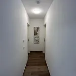 Messe Hv-2 Apartment *